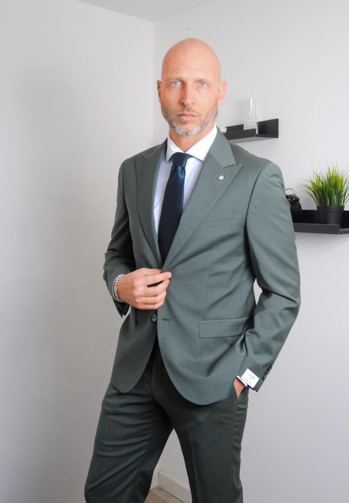 652094494 1382236110596960 6257674116045814755 n 710x1024