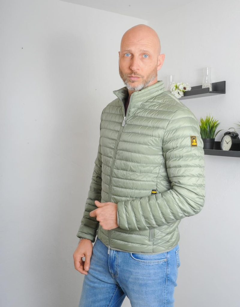 656222479 1388596199960951 61663691576618640 n 800x1024